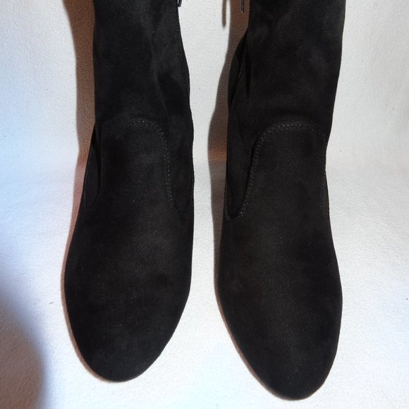 Marc Fisher Black Ankle Boots Size 6 - Picture 3 of 9
